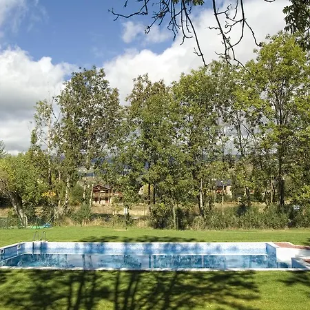 Anna Maria Janer * Llivia